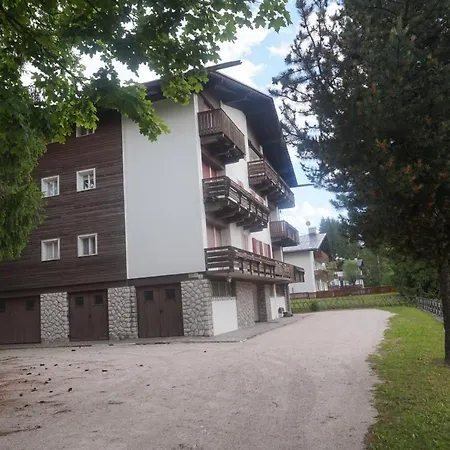 Faloria Apartment *